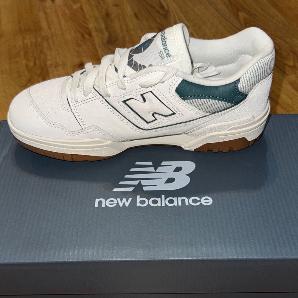 New Balance 550 White and Teal Sneakers